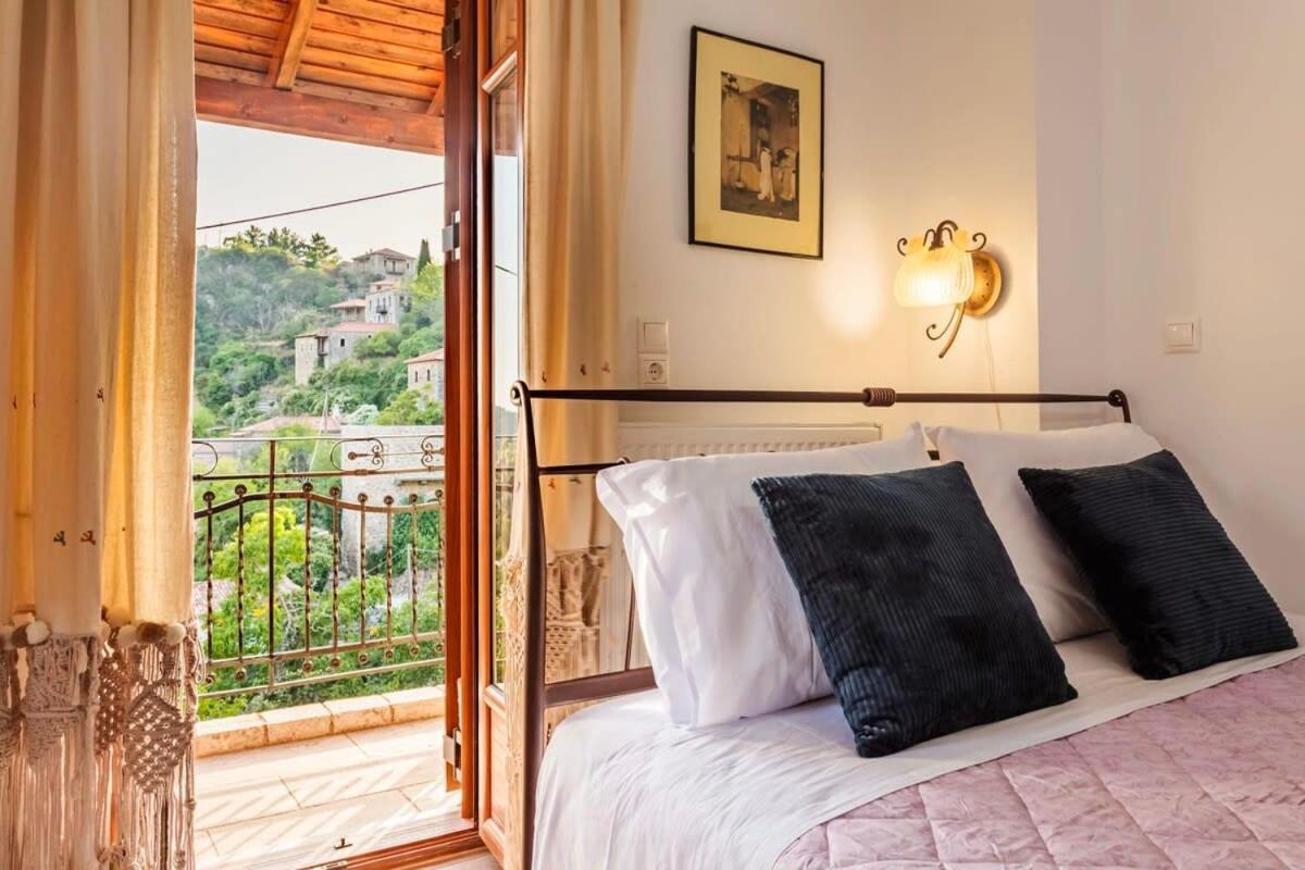 Stemnitsa Stone Residence - Cosy Mountain Escape Luaran gambar